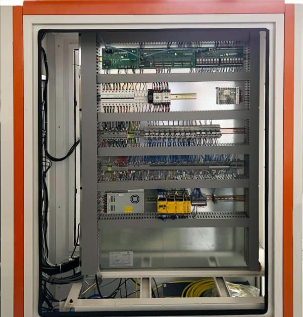 Armadio elettronico per taglio laser per tubi