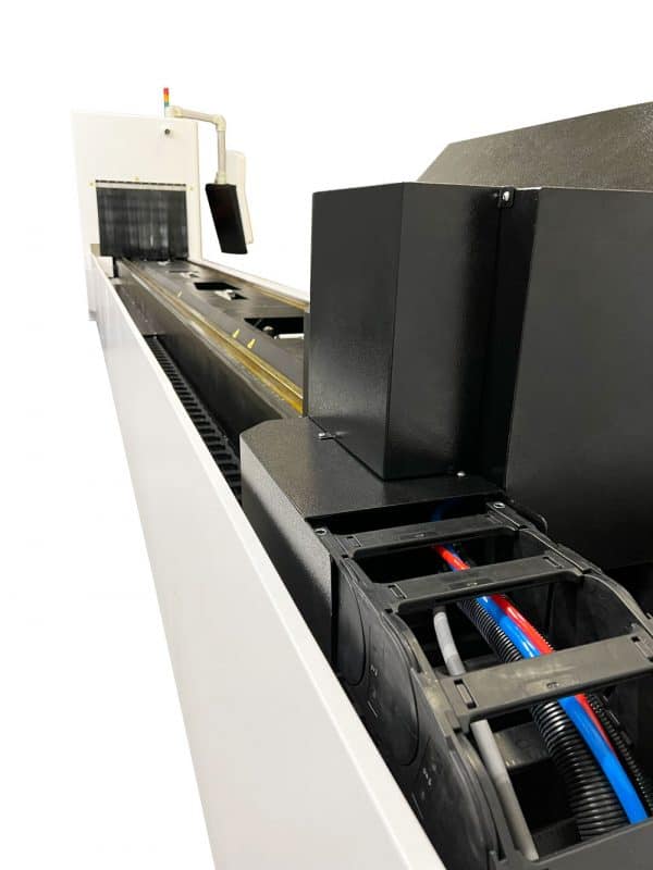 Tagliatubi laser da dietro a davanti